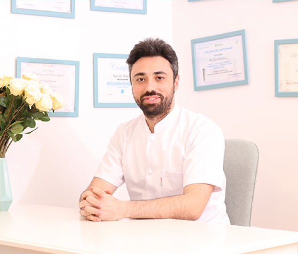 Doctor Raszvan Nicolae -  Clinica Erdent Ploiesti
